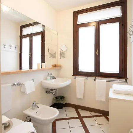 La Fenice Apartahotel Padua