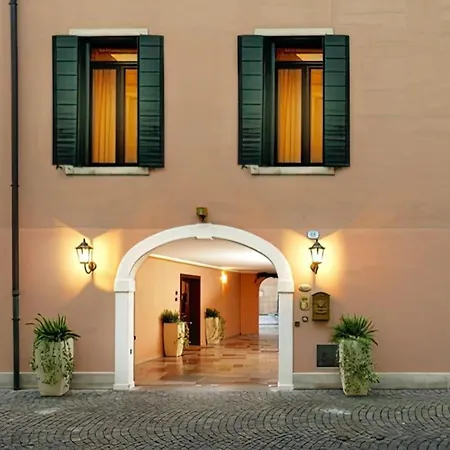 La Fenice Padua