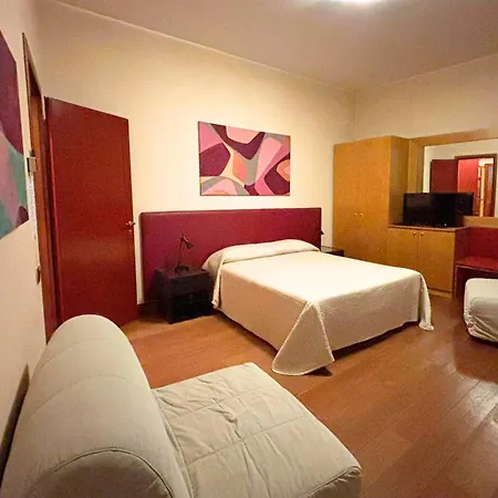 La Fenice Apartahotel *